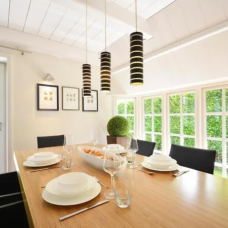 Auster Hues 펜션 *