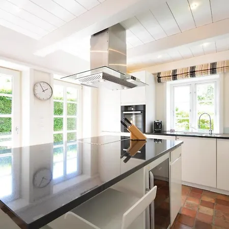 Auster Hues 펜션 *